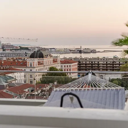 Appartement Casanova Bluelife Triëst