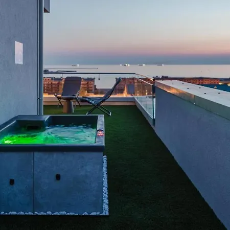 Casanova Bluelife Appartement Triëst