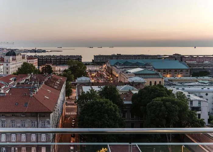 Appartement Casanova Bluelife Trieste