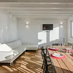 Casanova Bluelife 公寓 的里雅斯特