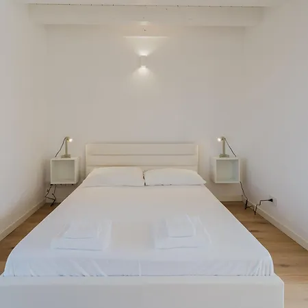 公寓 Casanova Bluelife *