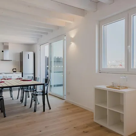 公寓 Casanova Bluelife