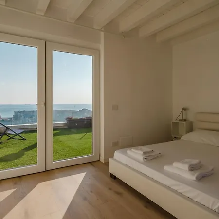 Casanova Bluelife * Trieste