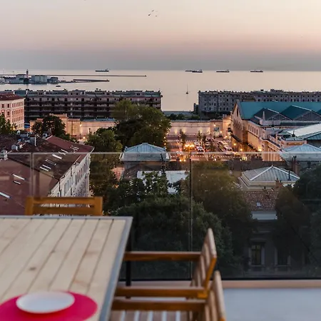 Casanova Bluelife Apartment *