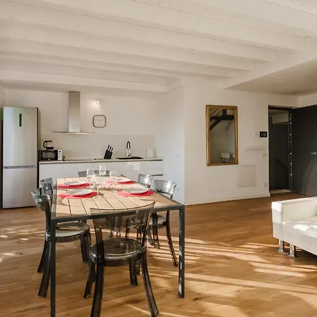 Casanova Bluelife 公寓 的里雅斯特