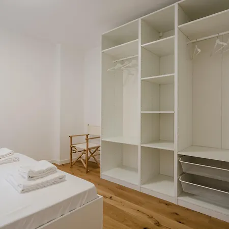 公寓 Casanova Bluelife 的里雅斯特