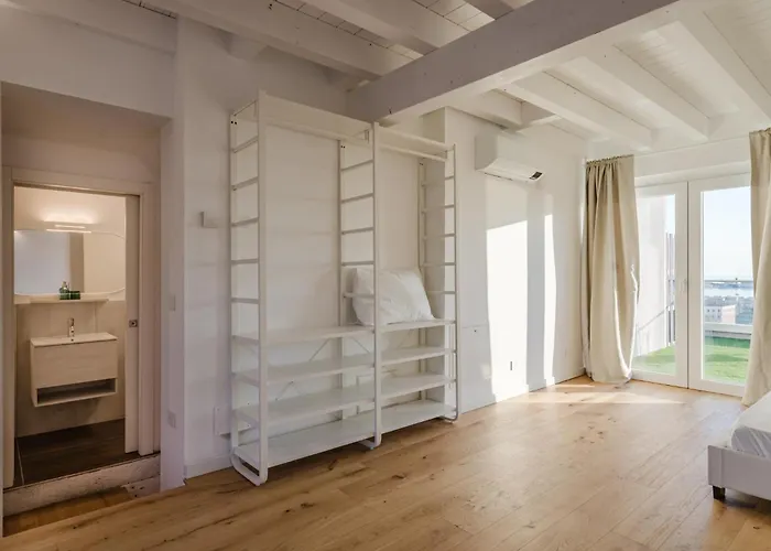 Casanova Bluelife * Trieste