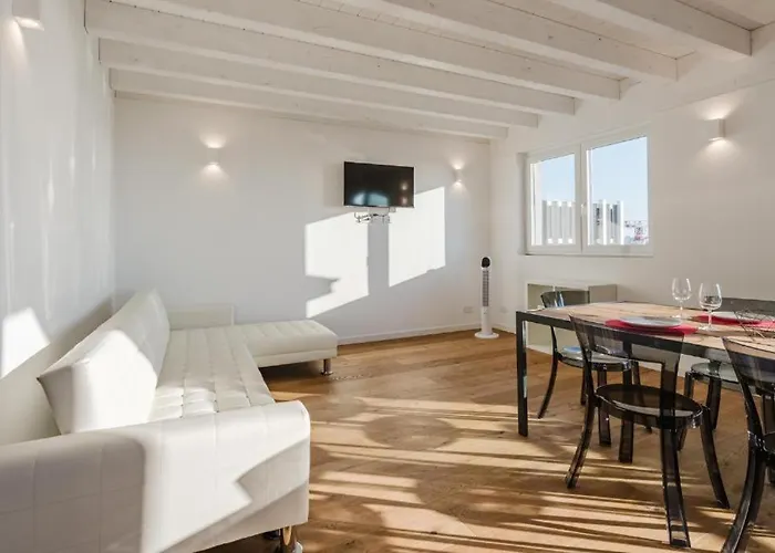 Casanova Bluelife * Trieste